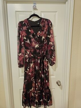 Leslie Fay Floral Maxi Dress in Burgundy and Pink